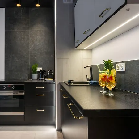 Apartamenty-wroc River Point *